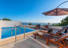 Villa Paola Pool,Sauna & Jacuzzi